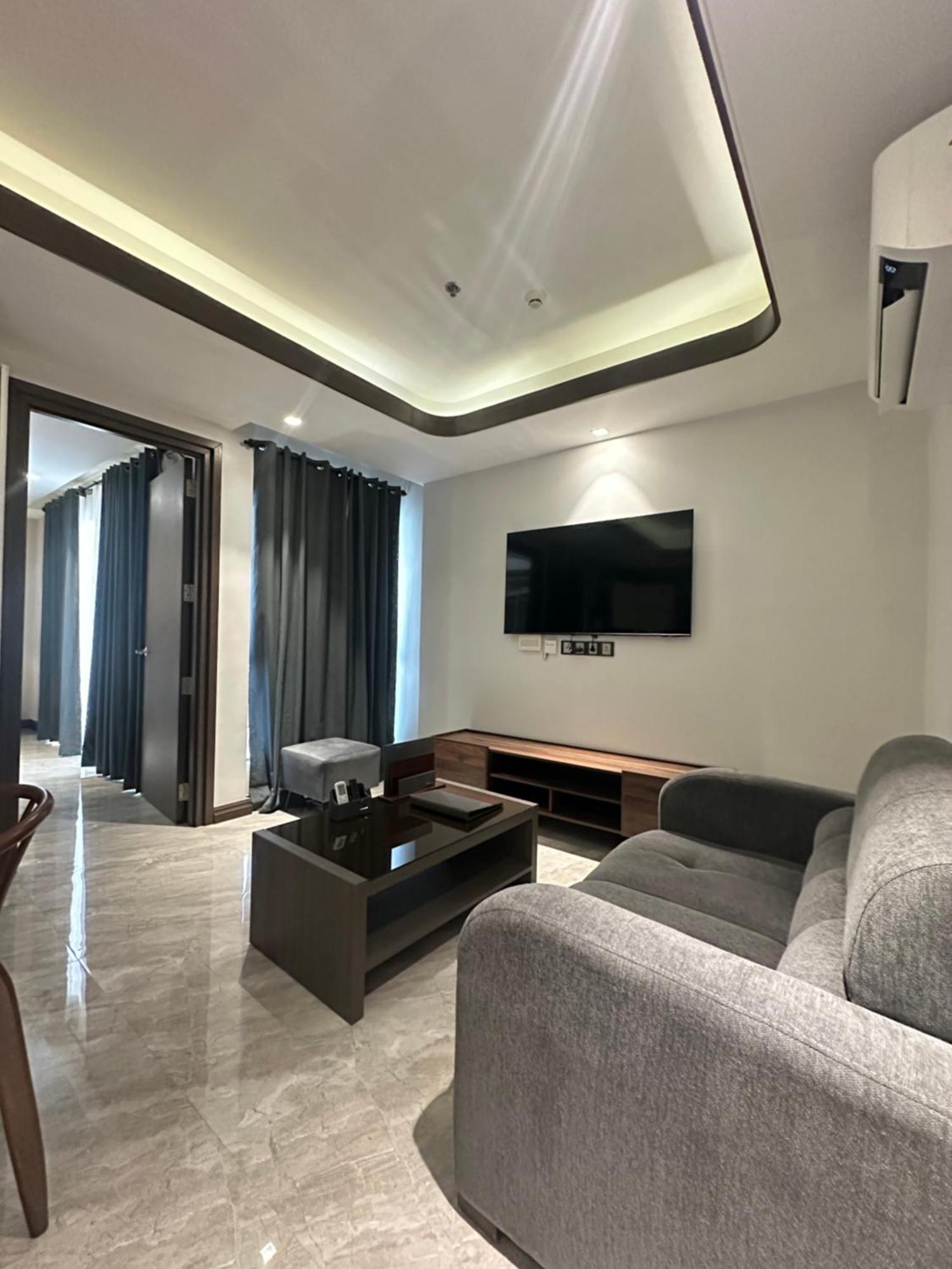 One Euphoria Luxe Hotel Ángeles Extérieur photo